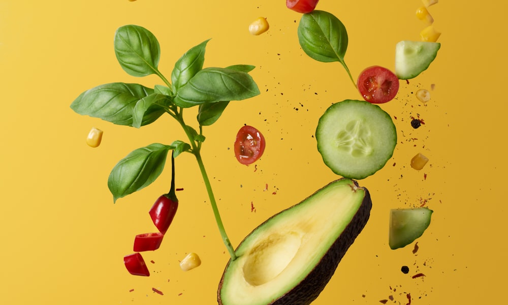 德州扑克起手牌选择图表展示：优质手牌与边缘手牌的对比